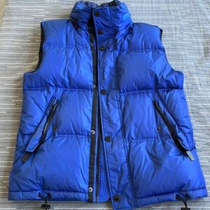 100% Goose Down Blue Burberry Vest